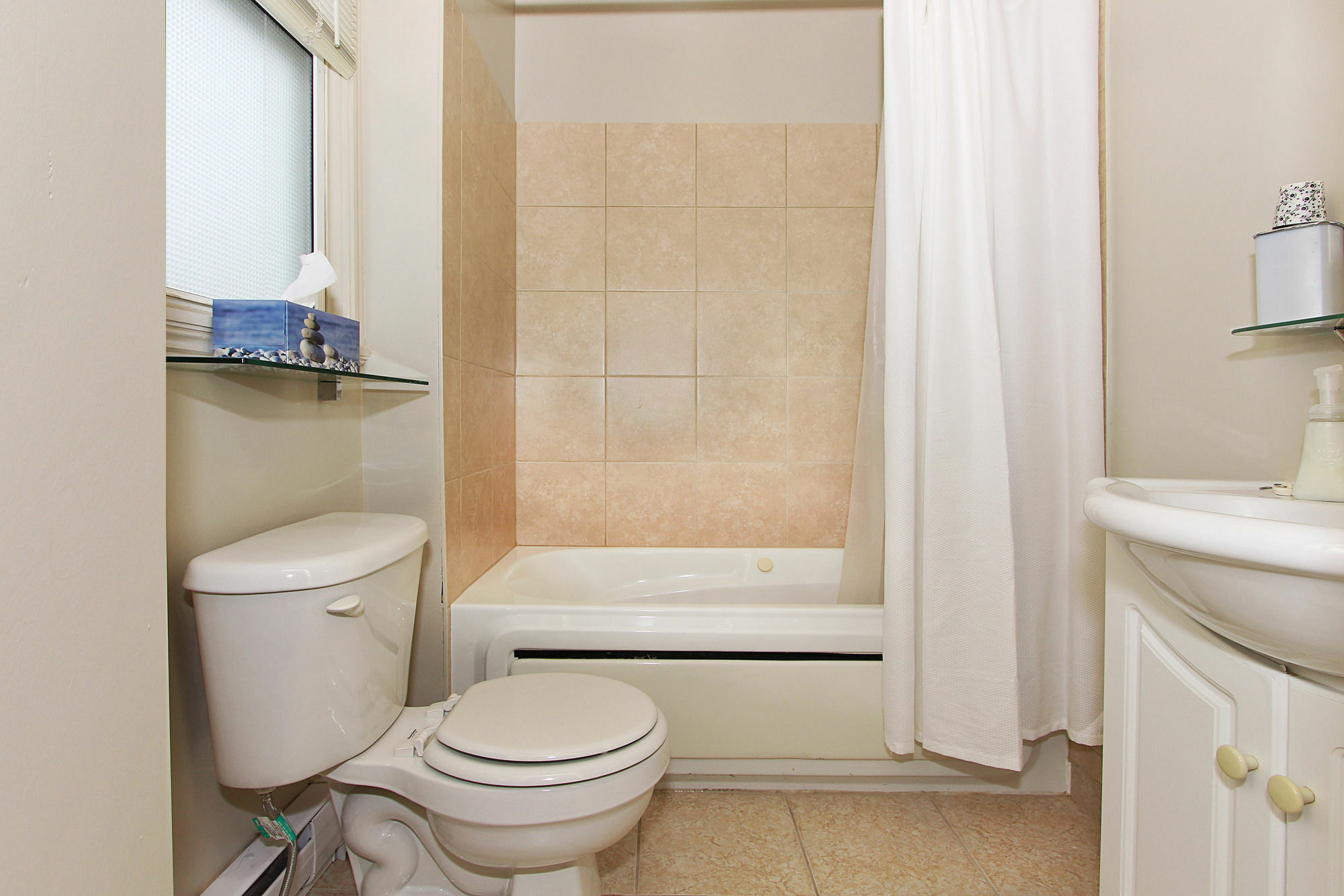 Abba Inn Guest House เซนต์จอห์น ภายนอก รูปภาพ